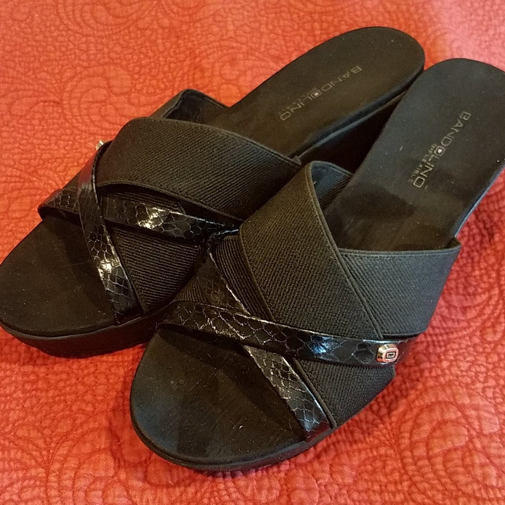 Black Bandolino sandals